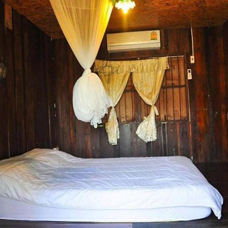 Hotel Oyo 1155 Bikers House And Enduro Tours Chiang Mai Exterior foto