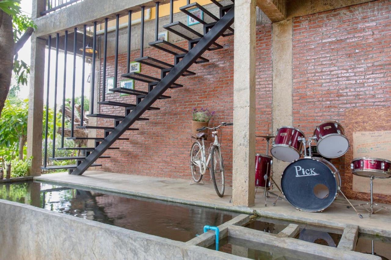 Hotel Oyo 1155 Bikers House And Enduro Tours Chiang Mai Exterior foto
