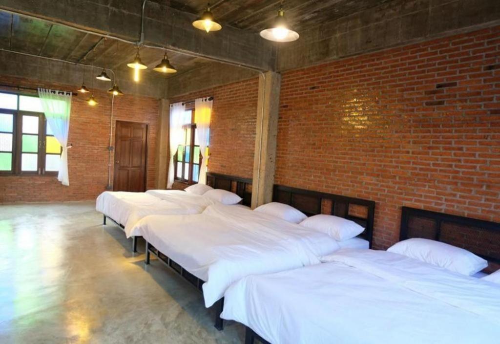 Hotel Oyo 1155 Bikers House And Enduro Tours Chiang Mai Exterior foto