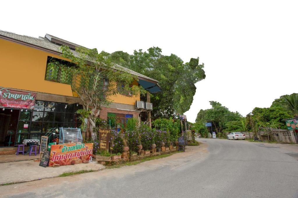 Hotel Oyo 1155 Bikers House And Enduro Tours Chiang Mai Exterior foto